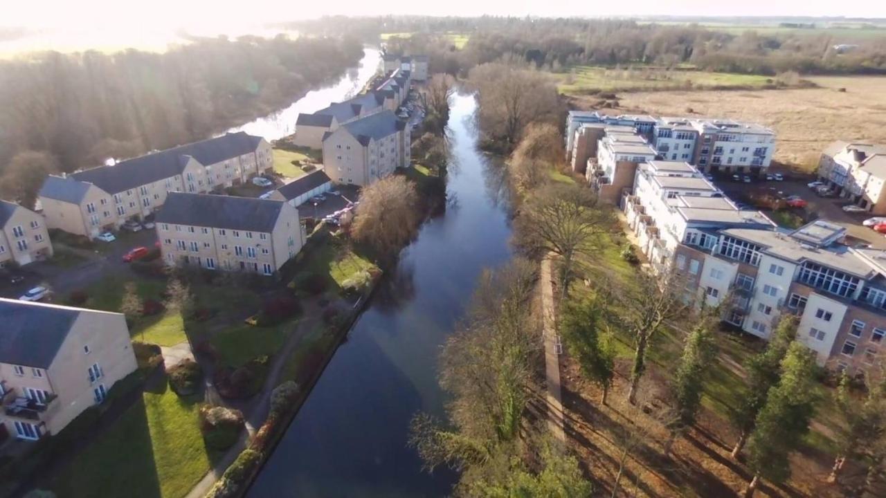 Penthouse Apartment On The River - 65 Skipper Way Saint Neots Eksteriør billede